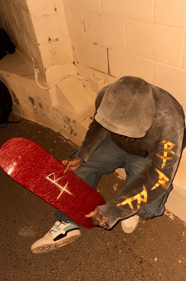 HOODIE 1/1 SHOOK ONES - SNOW DRIPP | Edición Limitada